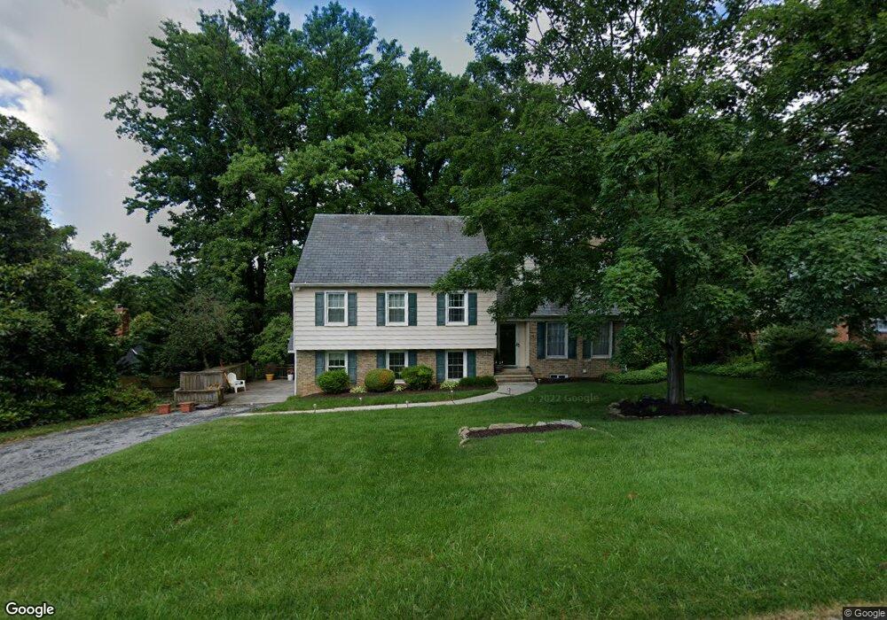 7002 Charles Ridge Rd, Towson, MD 21204 - photo 1