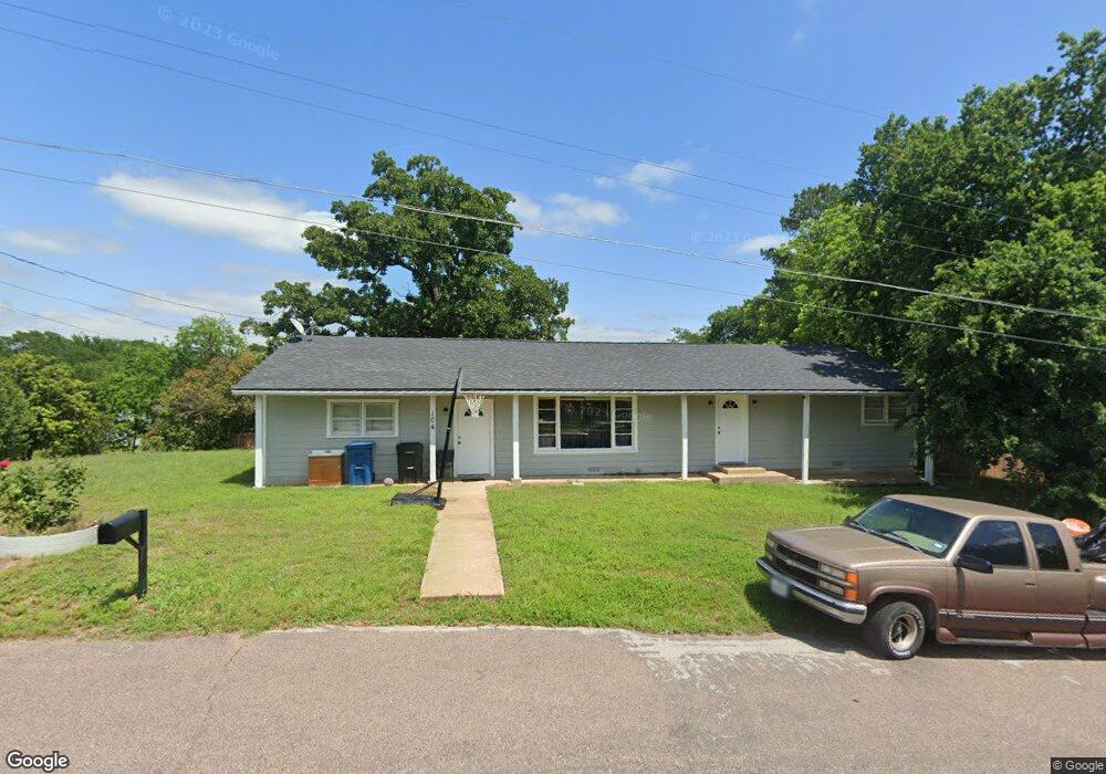 104 S Fairbanks Ave, Denison, TX 75020 - photo 1