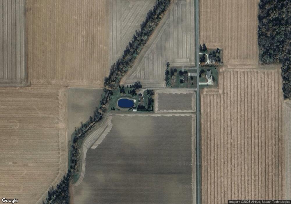 10252 Shenk Rd, Delphos, OH 45833 - photo 1