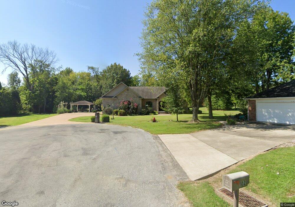 105 Cherokee Dr, Harrisburg, IL 62946 - photo 1