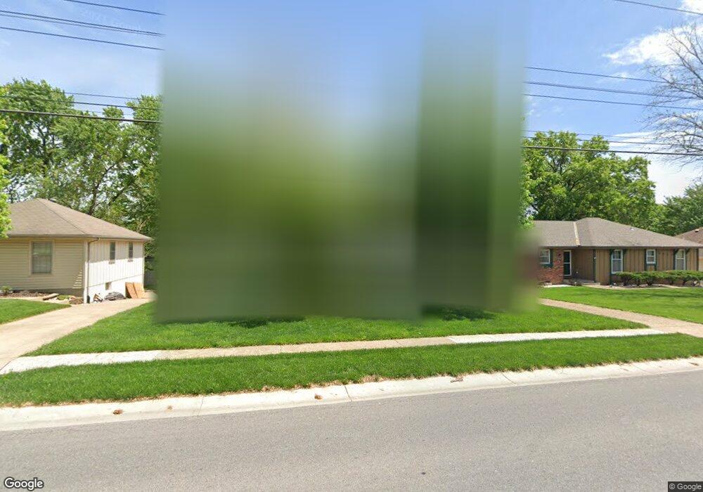 5213 Quivira Rd, Shawnee, KS 66216 - photo 1