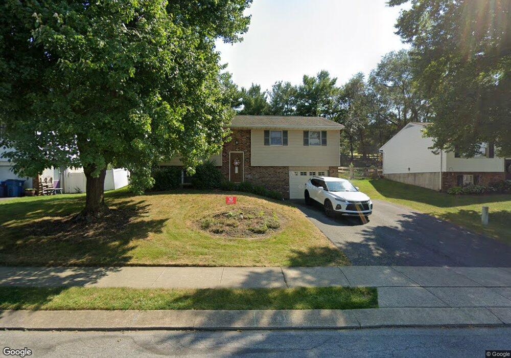 4150 Magnolia Dr, Mount Joy, PA 17552 - photo 1