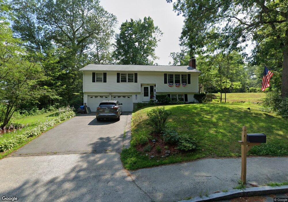 14 Tinker Rd, Nashua, NH 03064 - photo 1