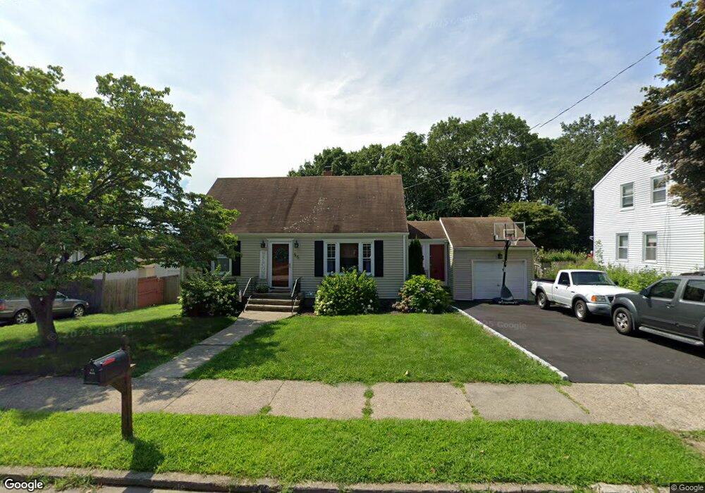 55 Memory Ln, Bridgeport, CT 06606 - photo 1