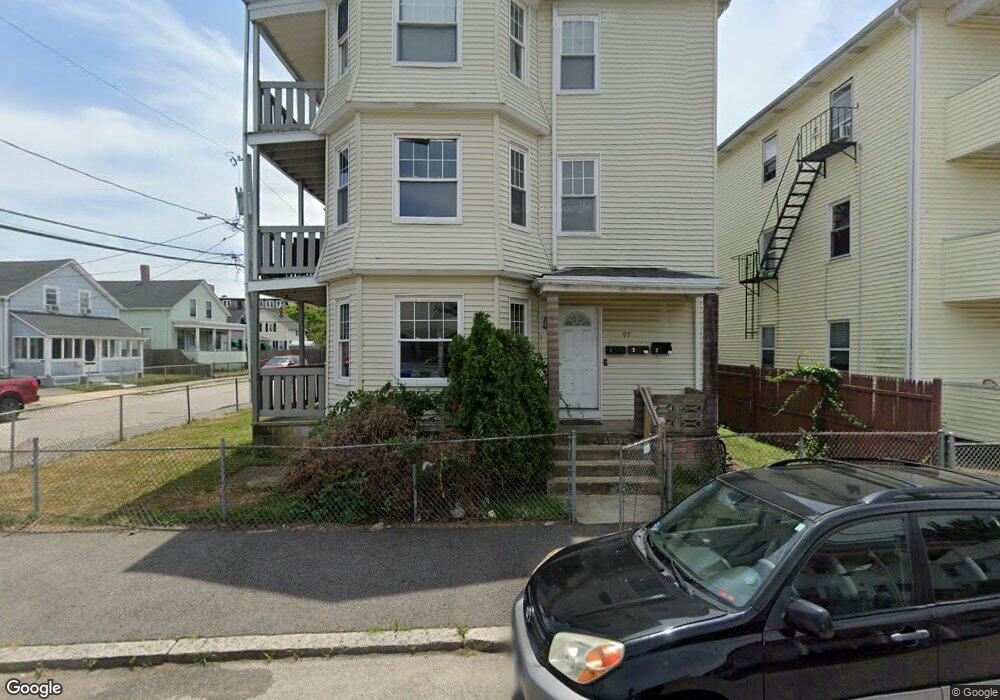 97 John St, Pawtucket, RI 02861 - photo 1