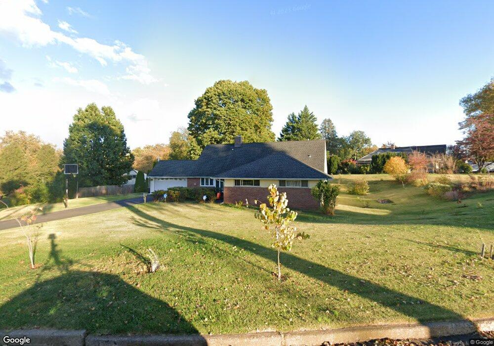 38 Spindletree Rd, Levittown, PA 19056 - photo 1