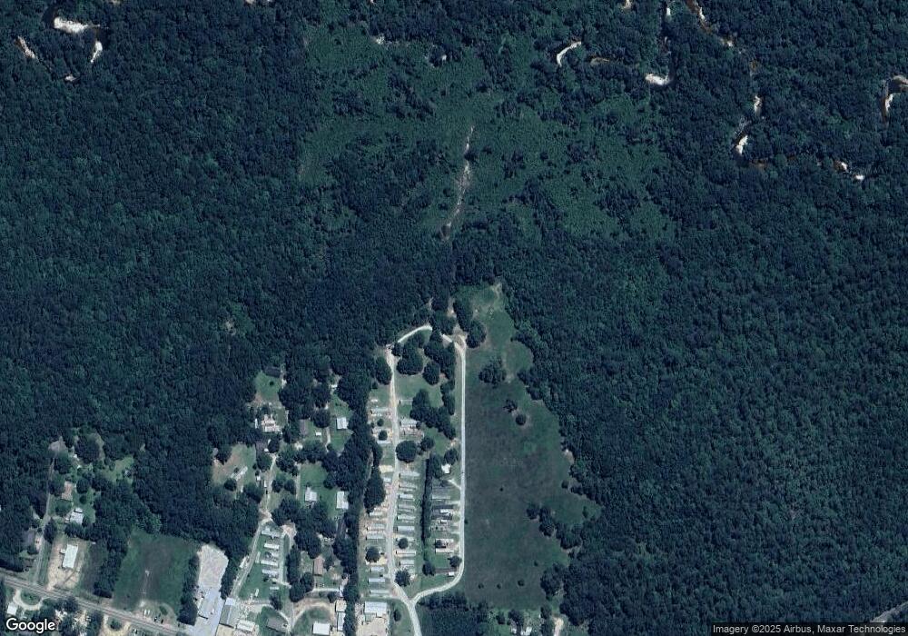 2423 E Canal St, Picayune, MS 39466 - photo 1