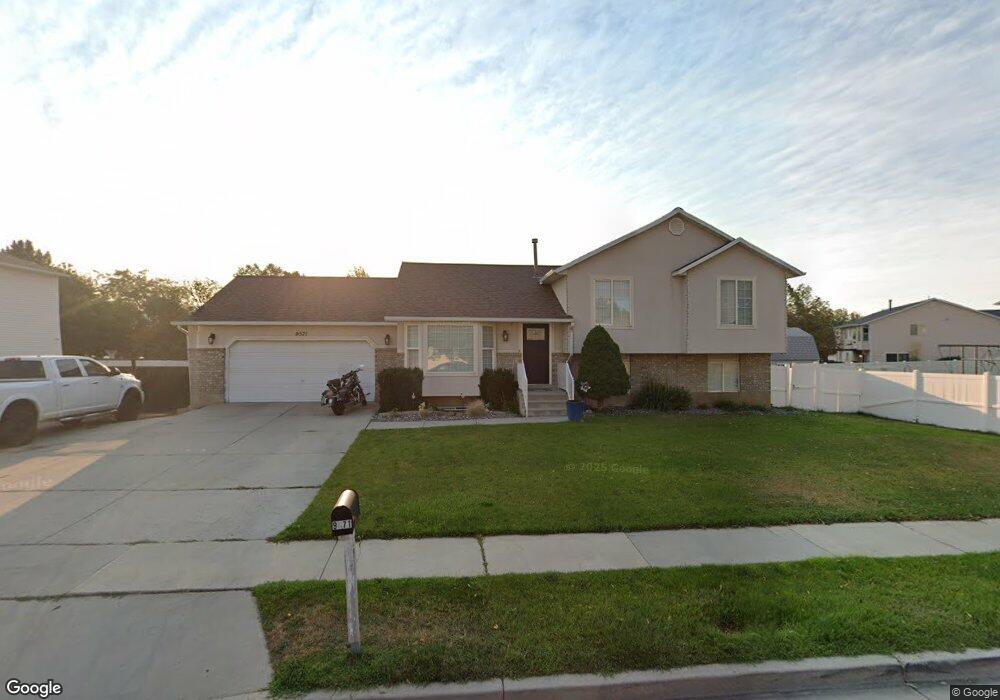 9571 S 3200 W, South Jordan, UT 84095 - photo 1