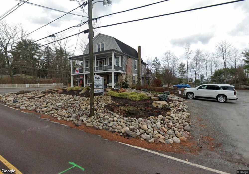 104 E Overbrook Ave, Shavertown, PA 18708 - photo 1