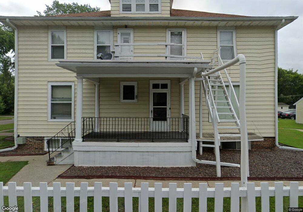 1011 14th St N, Fargo, ND 58102 - photo 1