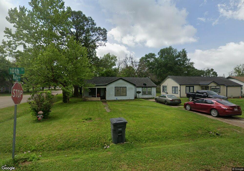 3220 10th St, Bay City, TX 77414 - photo 1
