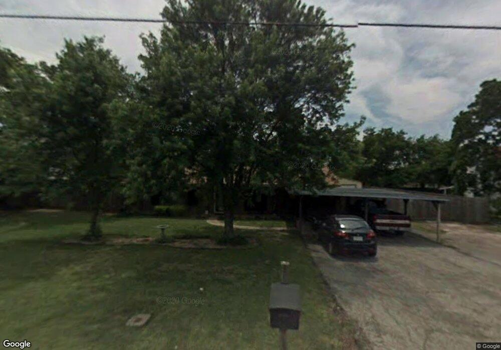 1113 Lee Ln, Azle, TX 76020 - photo 1