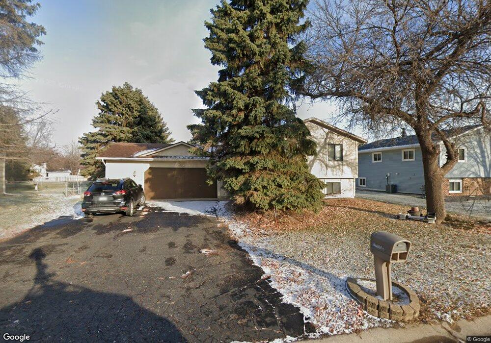 9816 Valley Forge Ln N, Maple Grove, MN 55369 - photo 1