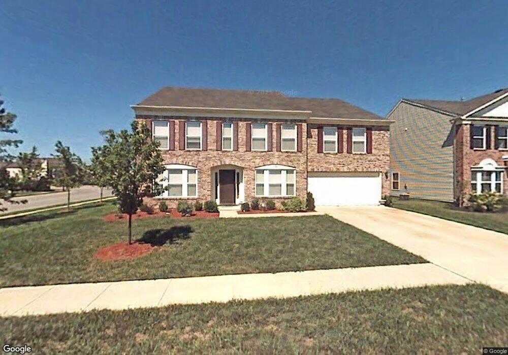 10384 Parmer Cir, Fishers, IN 46038 - photo 1