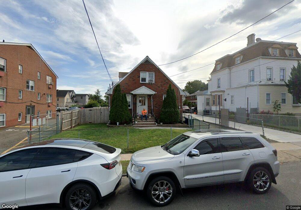 812 Grove St unit 814, Elizabeth, NJ 07202 - photo 1