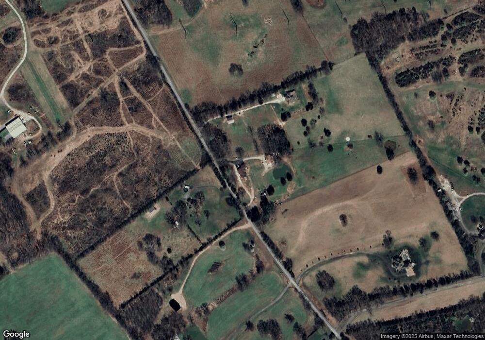 486 Carter Ln, Bowling Green, KY 42103 - photo 1