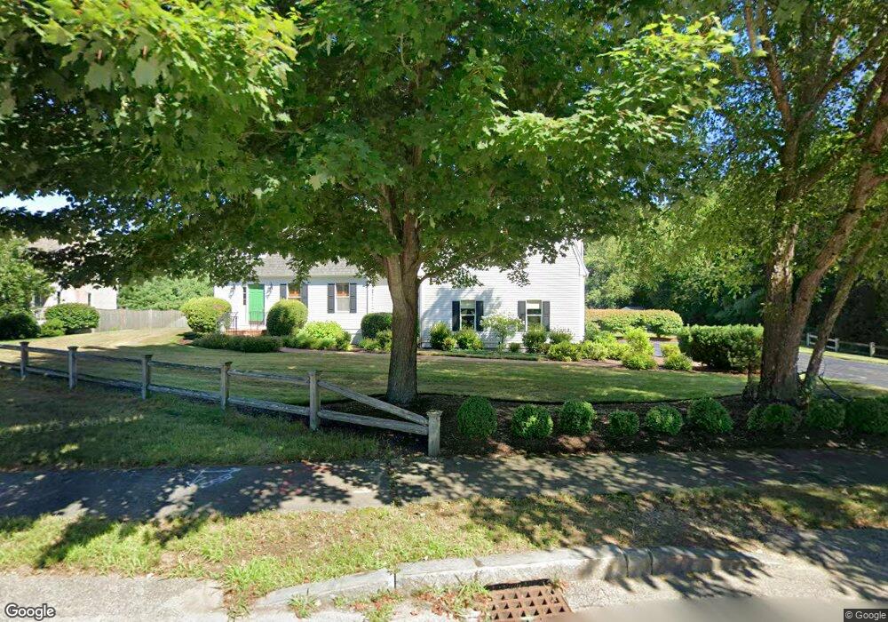 301 Edgewater Dr, Pembroke, MA 02359 - photo 1