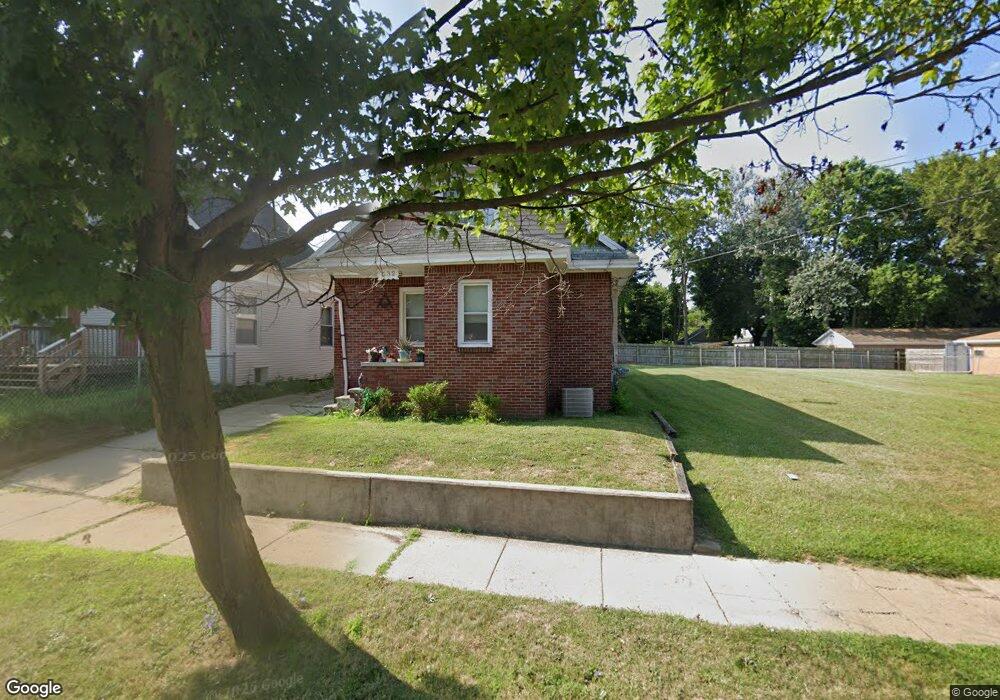 532 E Mt Hope, Lansing, MI 48910 - photo 1