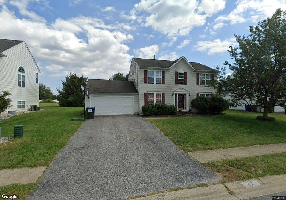 231 Hazel Dr, Bear, DE 19701 - photo 1