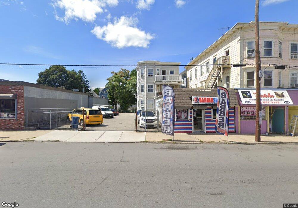 221 S Union St unit 223, Lawrence, MA 01843 - photo 1