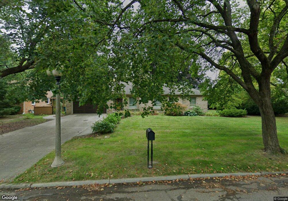 2921 S Cambridge Rd, Lansing, MI 48911 - photo 1