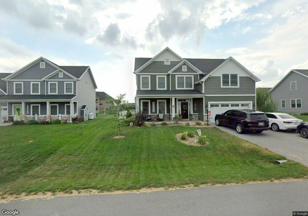 1117 Emily's Ct, Greencastle, PA 17225 - photo 1