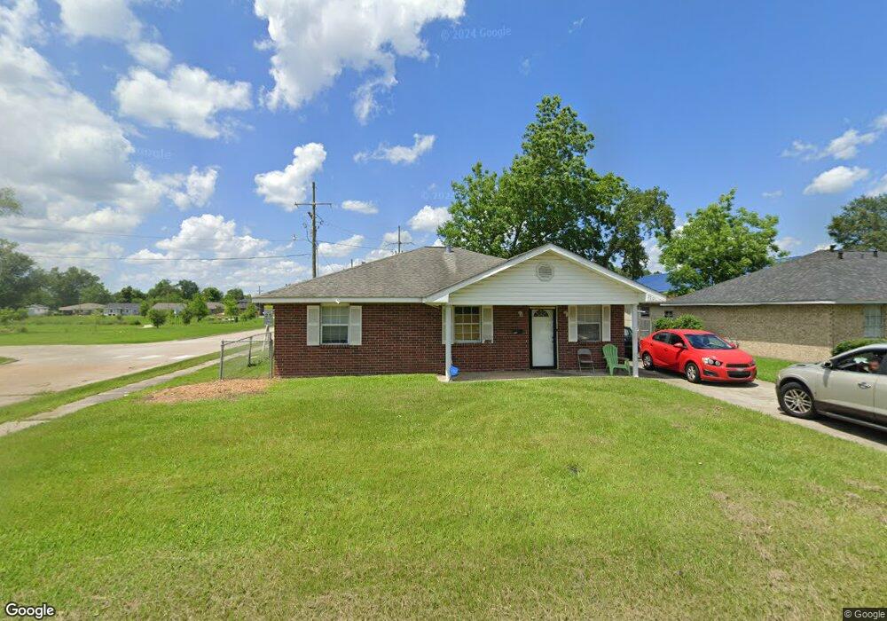 2901 Hillcrest Dr, Lake Charles, LA 70615 - photo 1