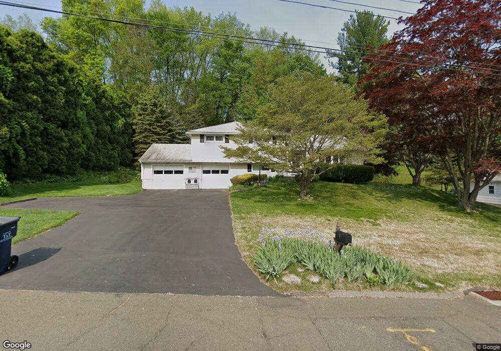 176 Lawrence Rd, Trumbull, CT 06611 - photo 1