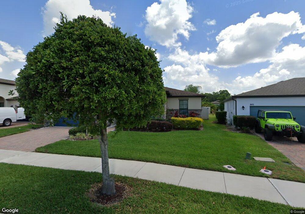 911 Vicenza St, Saint Cloud, FL 34771 - photo 1