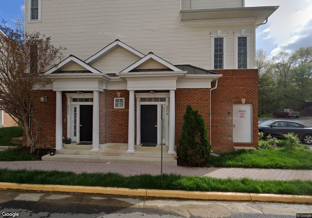 8939 Milford Haven Ct unit 39C, Lorton, VA 22079 - photo 1