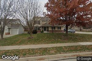 1016 Stoneridge Dr, Lawrence, KS 66049