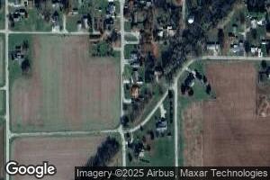 414 S 8th St, Cayuga, IN 47928