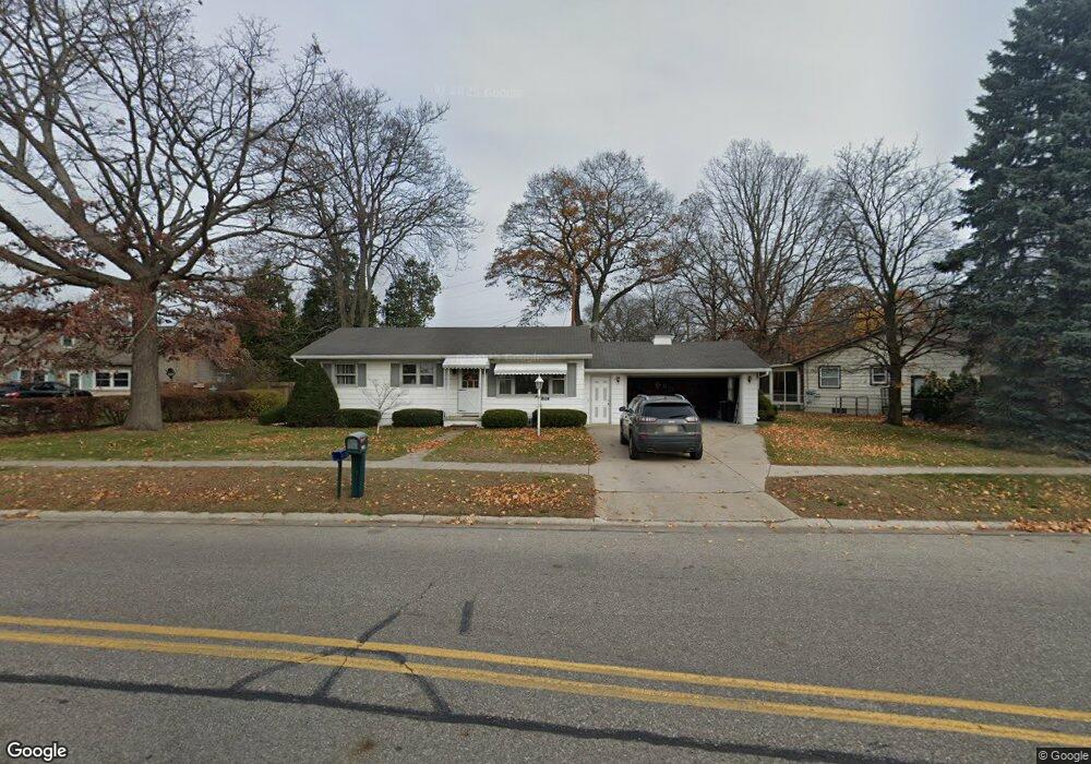 2102 Riverside Dr, Port Huron, MI 48060 - photo 1