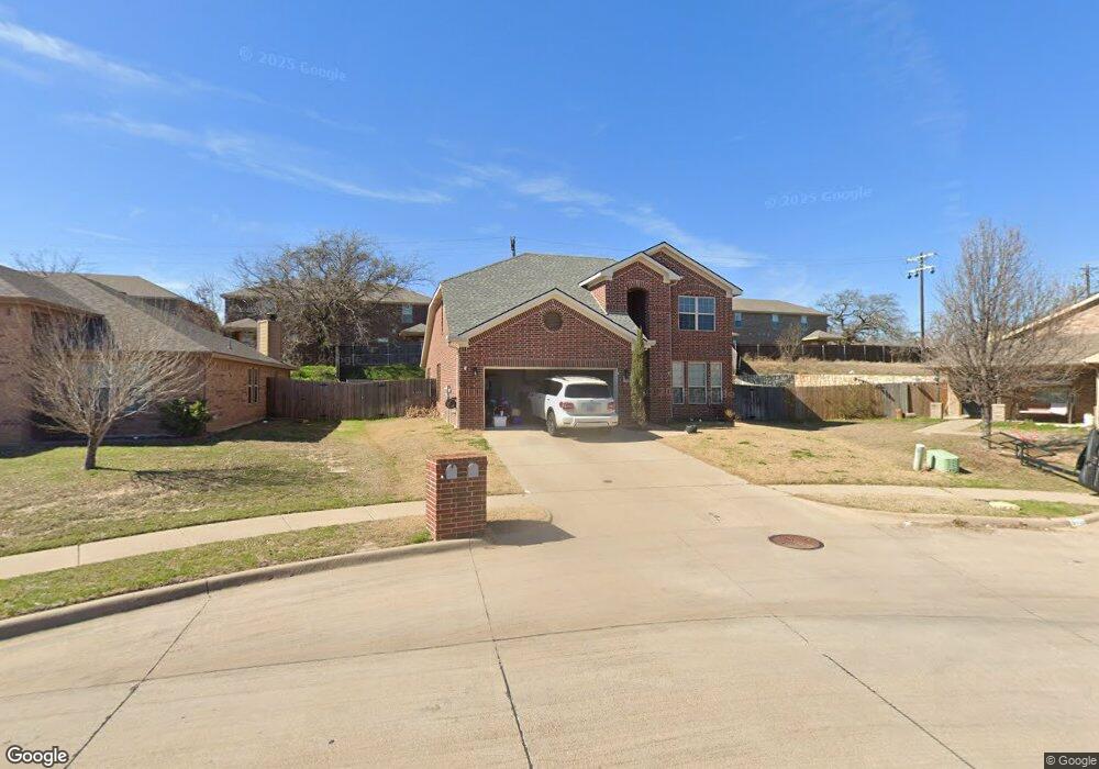 4306 Sapphire Ln, Granbury, TX 76049 - photo 1