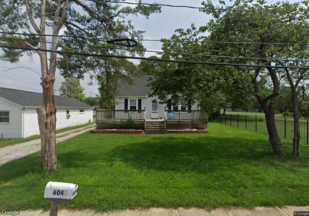 604 N Lange Ave, Maryville, IL 62062 - photo 1