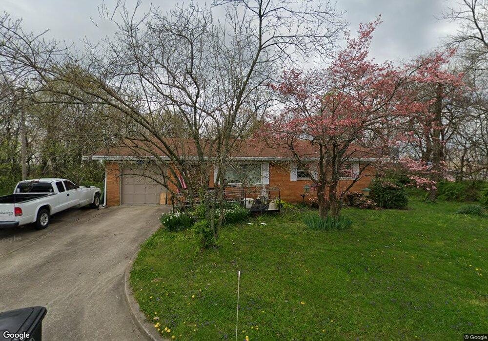 204 Hausfeldt Ln, New Albany, IN 47150 - photo 1