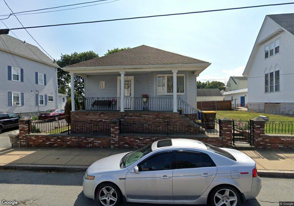 639 Cambridge St, Fall River, MA 02721 - photo 1