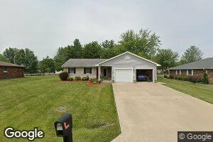 1301 Cherry Ln, Macon, MO 63552