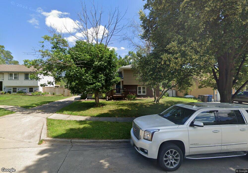 2230 E Caulder Ct, Des Moines, IA 50320 - photo 1