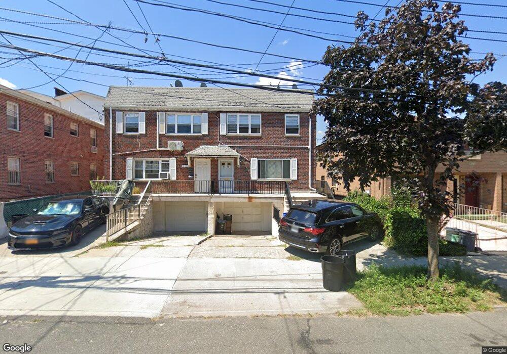 6126 162nd St, Fresh Meadows, NY 11365 - photo 1
