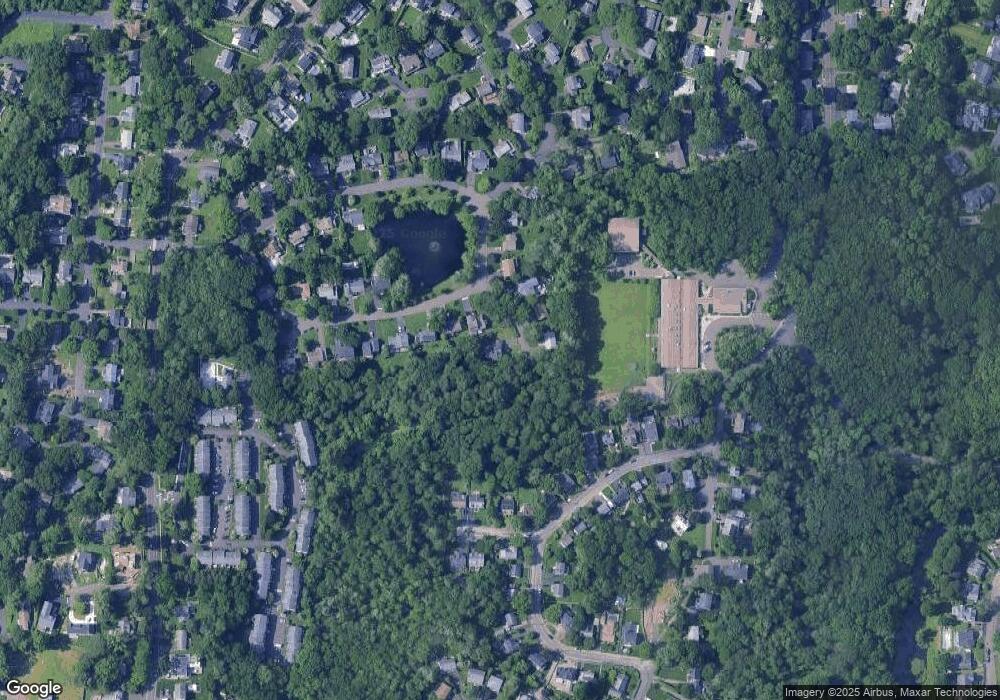 60 Lancer Rd, Riverside, CT 06878 - photo 1