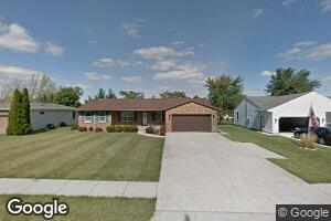 308 Southcrest Dr, Mc Comb, OH 45858