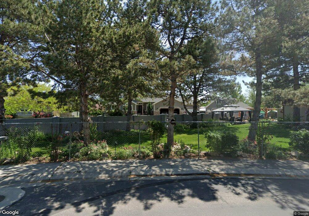 7687 Strawberry Dr, West Jordan, UT 84084 - photo 1