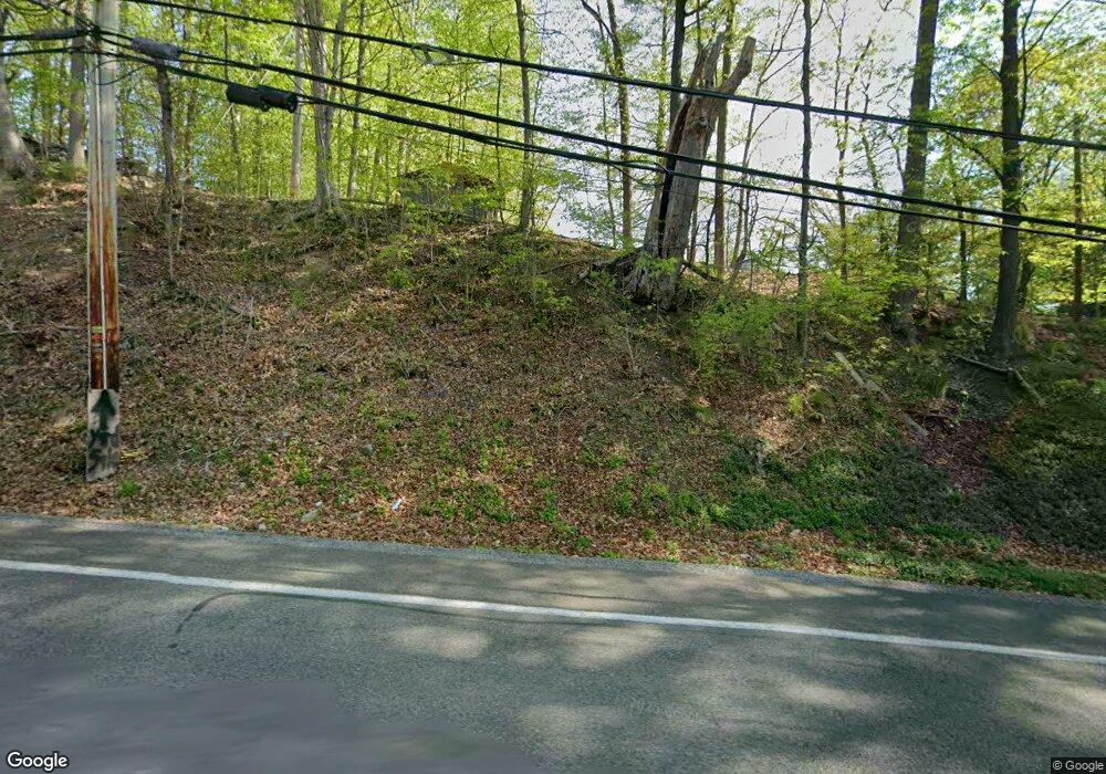 124 Roselawn Rd, Highland Mills, NY 10930 - photo 1