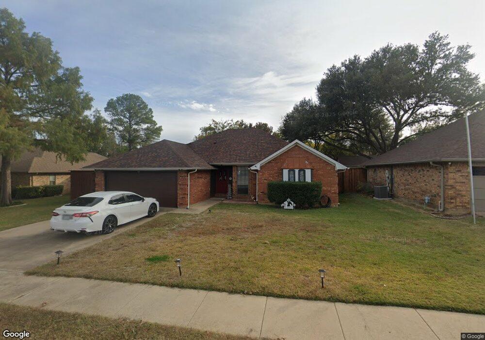 2604 Plymouth Ct, Bedford, TX 76022 - photo 1