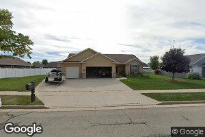 527 Coonen Dr, Combined Locks, WI 54113