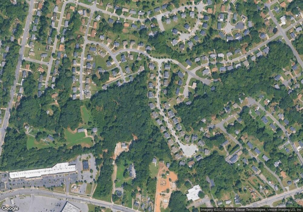 6809 Ashleys Crossing Ct, Temple Hills, MD 20748 - photo 1