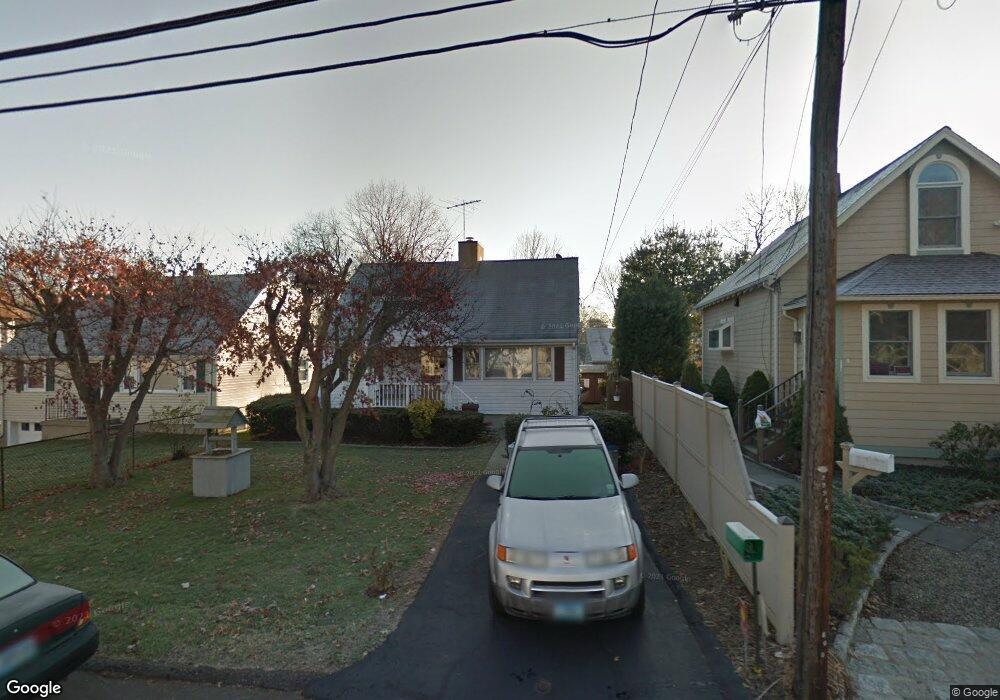 32 Visconti St, Norwalk, CT 06851 - photo 1