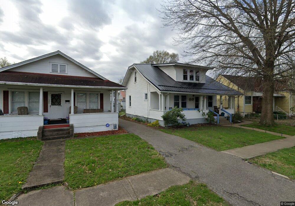 1237 W Virginia Ave, Dunbar, WV 25064 - photo 1