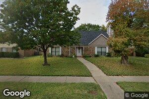 2821 Naples Dr, Garland, TX 75040